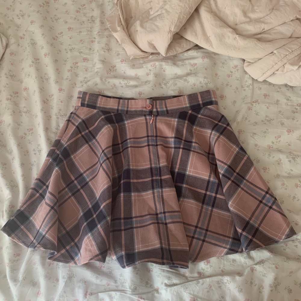 blue and pink plaid skirt 💗💙